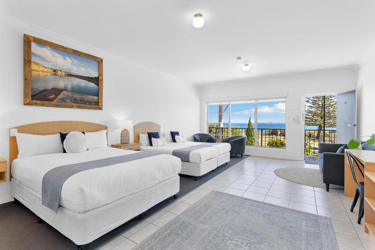 Coast Motel And Apartments Port Noarlunga Kültér fotó