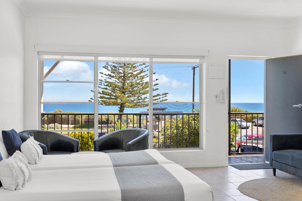 Coast Motel And Apartments Port Noarlunga Kültér fotó